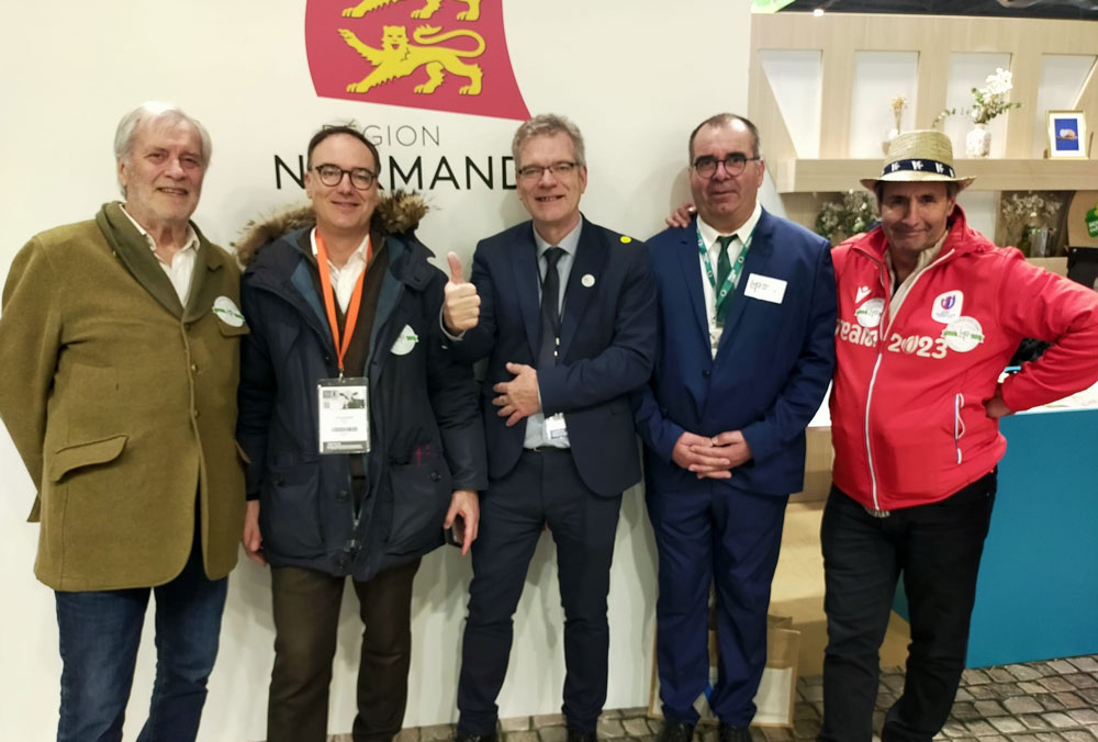 Hubert de Montmarin, Hugues de Poncin, Bernard Borel, Stéphane Trottier, Michel Rezk